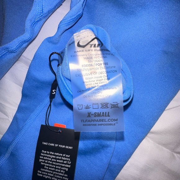 TLF Electric Blue High Rise Butt Scrunch Leggings Size XS NWT - Picture 6 of 8